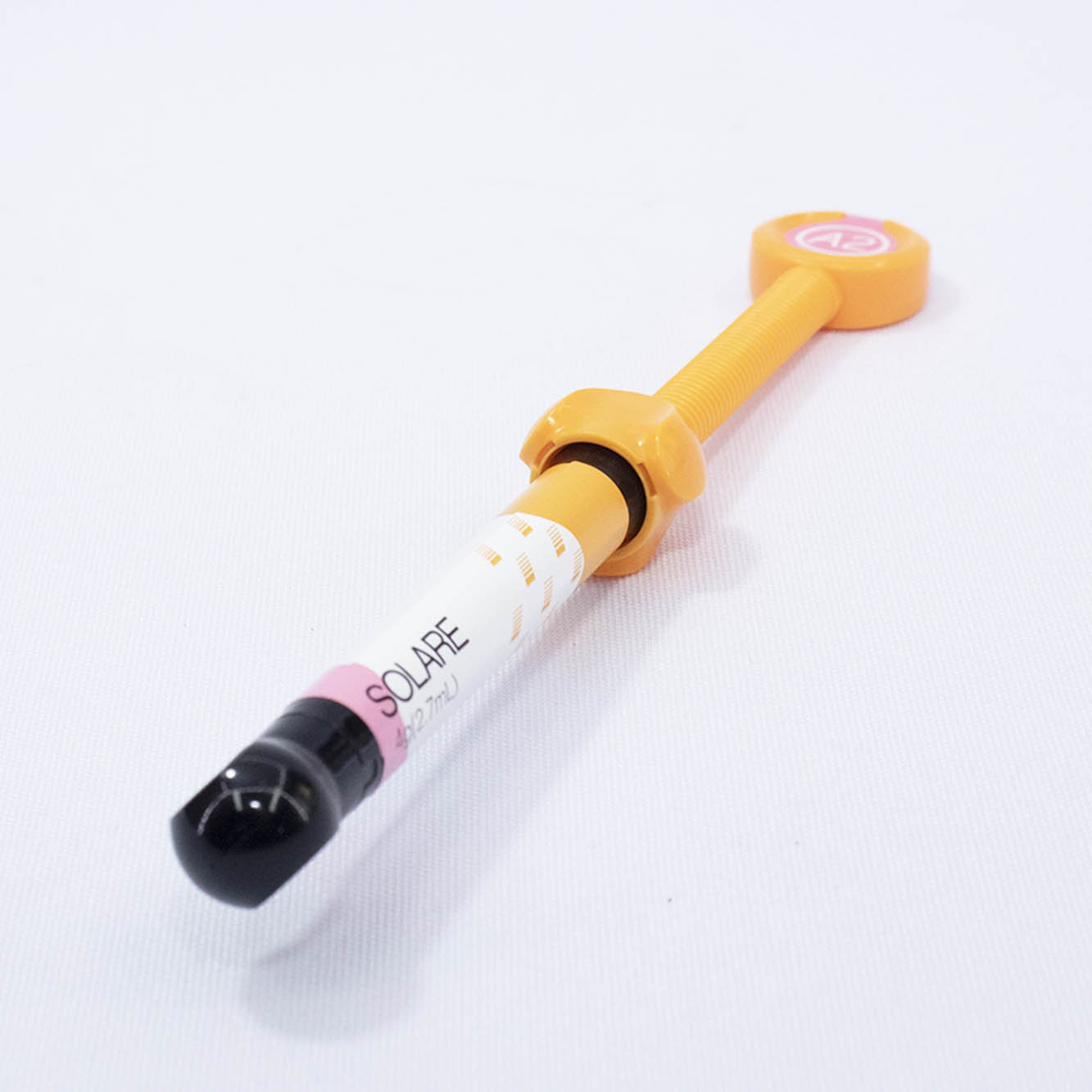 RESINA MICROHÍBRIDA FUJI JERINGA SOLARE (ANTERIOR) GC 4GR A2